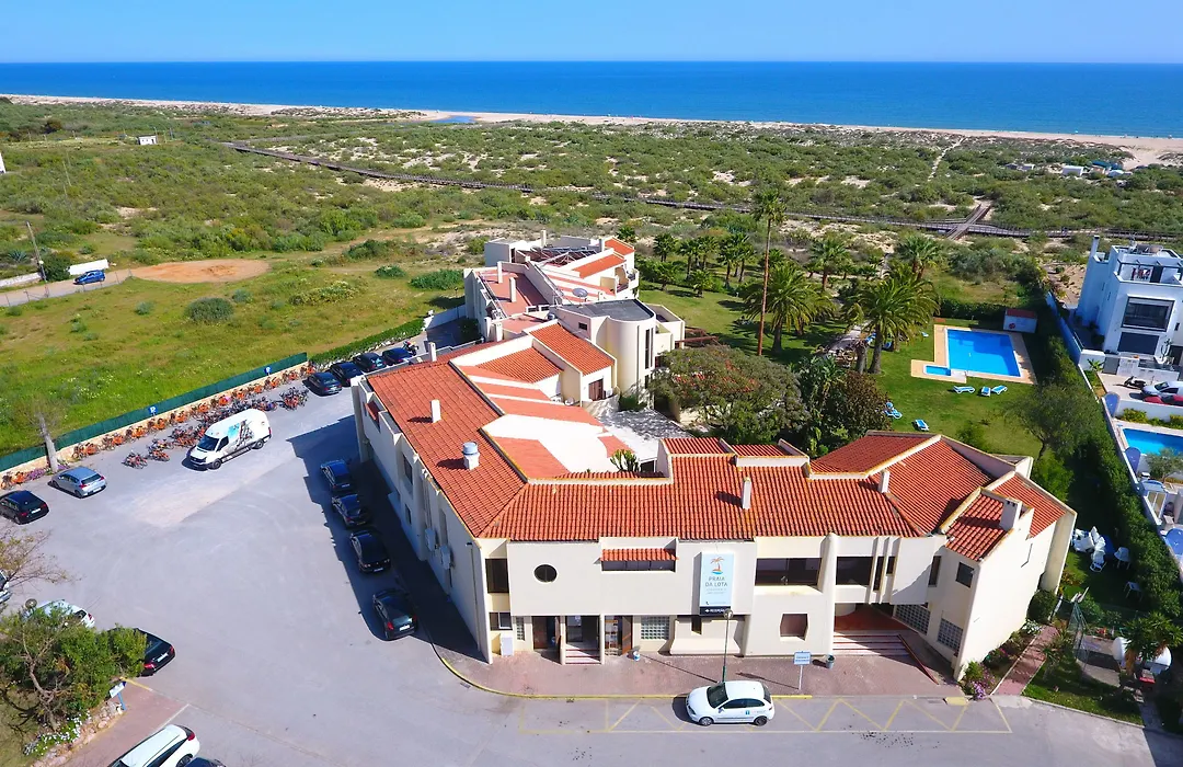 Praia Da Lota Resort - Beachfront Hotel-1